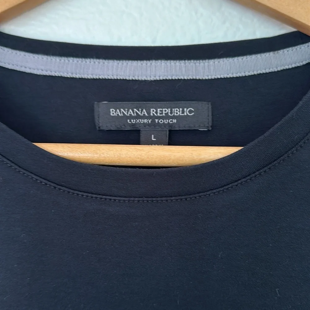 Banana Republic Men's Black Shirt